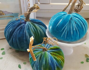 3 Silk Velvet Pumpkins with real Pumpkins Stems and 7 Silk Velvet Acorns with real Acorn Caps - #1726