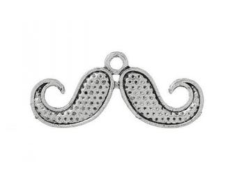 Set of 5 3cm (C23) silver mustache charms