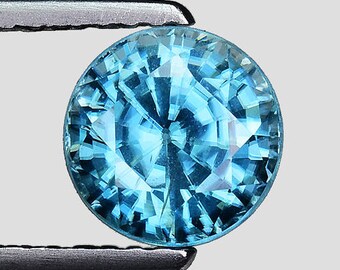 2.43cts 6.7mm Blue Blue Zircon Natural Loose Gemstones "SEE VIDEO"