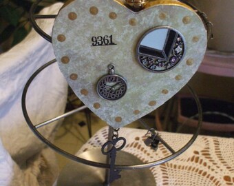Victorian Style Ornaments - Set of 4