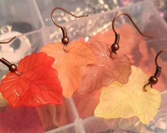 Fall Leaf Earrings - Autumn Leaf Earrings - Autumn Earrings - Thanksgiving Earrings - Halloween Earrings