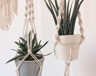 Hanging macrame plant hanger
