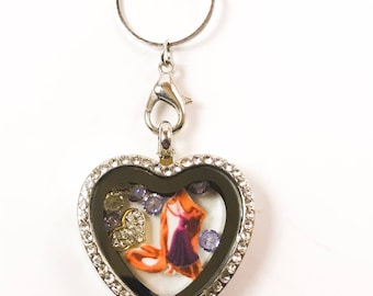 Tangled jewelry, tangled necklace, rapunzel jewelry, rapunzel necklace, disney jewelry, disney necklace, floating locket, rapunzel locket