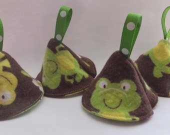 Pee Pee Tepee / Teepee / Wee Wee Wigwam / Urine Catcher for Changing Baby Boys