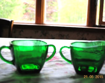 Anchor Hocking Charm Forest Green Cream and Sugar Set