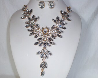 statement necklace, bridal necklace, prom necklace, Quenceanera necklace, ballroom dance necklace, drag queen necklace, pageant necklace,