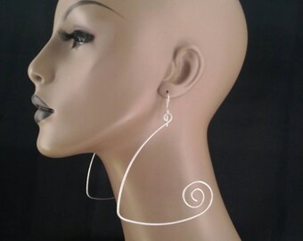 Unique Shape Wire Earrings, Womens Earrings, Ladies Earrings, Womens Jewelry, Ladies Jewelry, Dangling Earrings