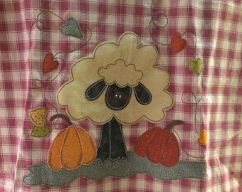 Tea towel with applique