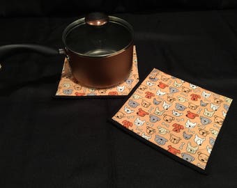 Dog Quilted, Insulated Pot Holder Set