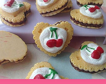 21x24mm.Miniature Cabochon Cookie,Miniature Cakes,Cabochons,Resin,Miniature Sweet,Miniature Cabochon,DIY,Mobile case