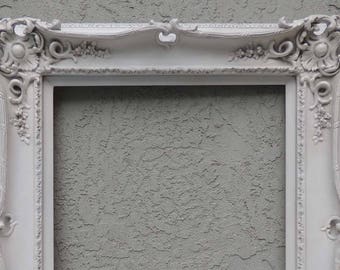 White Picture Frames / 20 x 24 Frame / Ornate Picture Frame / Vintage White Frame / Gallery Frame / Large Picture Frame / Shabby Chic Frame