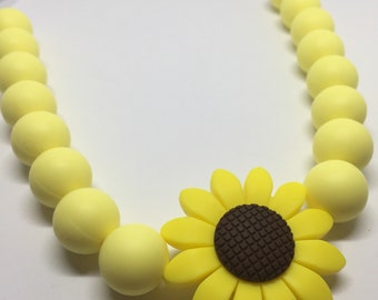100% BPA free silicone sunflower and beads teething necklace