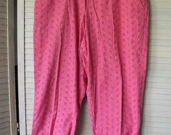 Pink Eyelet Pants/ Size 14/ Vintage Thrift/ Romantic Chic/ Retro Clothing/ Funky Pink Pants/ Shabbyfab Funwear