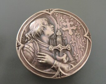 Vintage Brooch - Joan of Arc jewelry - French Jewelry - Saint Joan of Arc - Brass Brooch - handmade jewelry