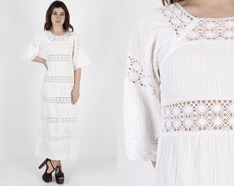 White Mexican Dress Crochet Wedding Dress Ethnic Dress Boho Dress Bridesmaids Dress Vintage 70s Floral Lace Festival Cotton Maxi Dress S