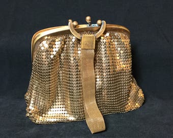 Mesh Whiting And Davis Company Bags Goldtone Clutch Purse, Mesh handbag, Gold Mesh Clutch, Vintage Handbag, Vintage Clutch Bag, 1940s