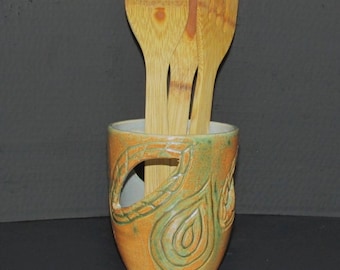 Ceramic utensil holder. Kitchen storage Utensil caddy. Unique utensil holder. Modern kitchen decor. Handmade ceramic utensil holder caddy