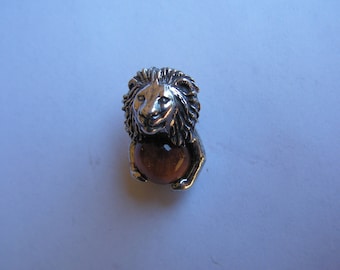 Lion Pendant Sterling Silver With Tigereye