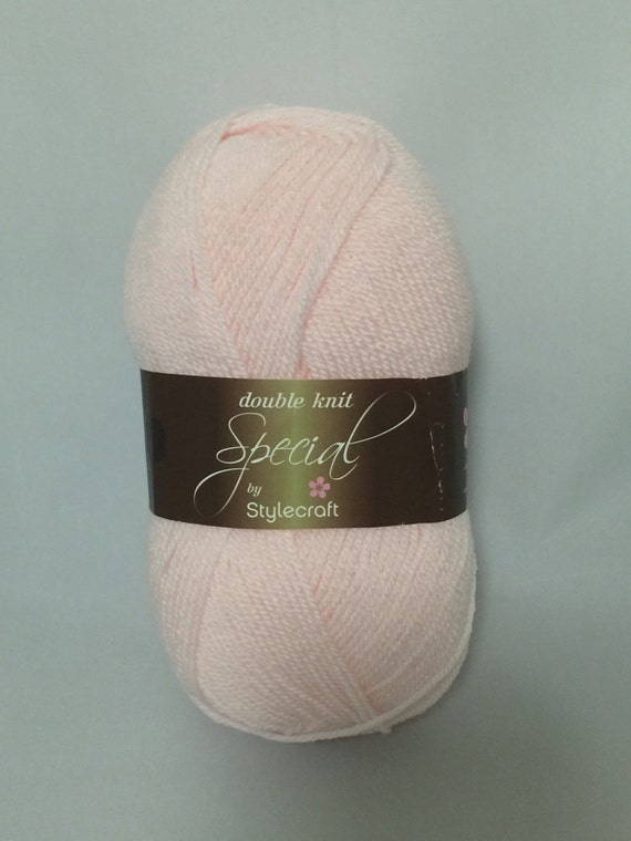 Items similar to Soft Peach, Stylecraft Special DK Yarn, 1240, DK Yarn ...