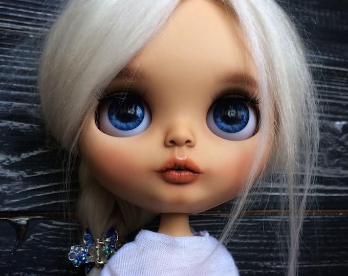 BLYTHE Doll Reroot Blythe Custom blythe doll Custom blythe Ooak blythe doll Blythe outfit TBL blythe Blythe doll clothes