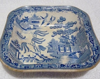An Antique Llanelly Willow Pattern Possibly by Guest & Dewsberry