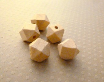 Lot 5 12mm natural - 1576 PB12 faceted wooden beads