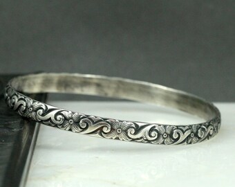 Wide Sterling Bangle Bracelet - Deco Flower Pattern Bangle