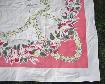 Beautiful Vintage Tablecloth Flowers BRIGHT