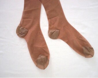 One Pair of Nylon Thigh-High Stockings in Coffee