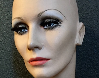 1960s Female Standing Mannequin
