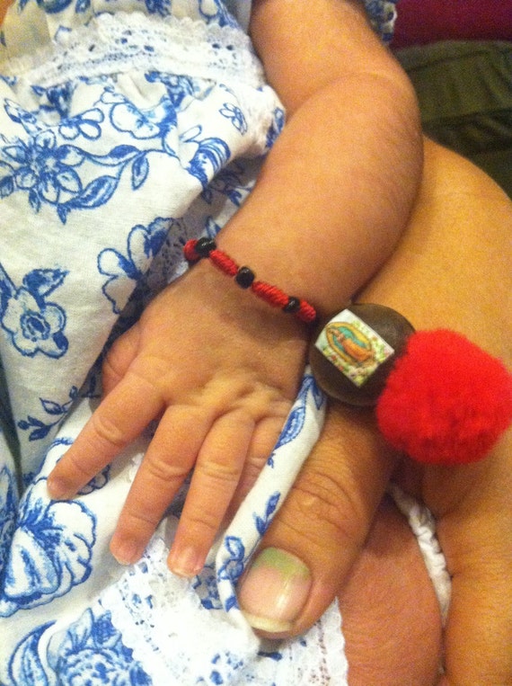 Ojo de venado baby bracelet. Mexican ojo de venado bracelet.