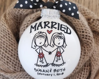 Wedding Gift, Married Ornament, Bride Bride Gift, Gift for Lesbian Couple, LGBT Married Ornament, Just Married Gift, Personalized Gift