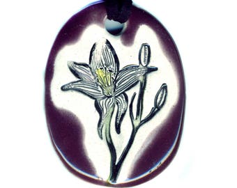 Lily Ceramic Necklace in Purple