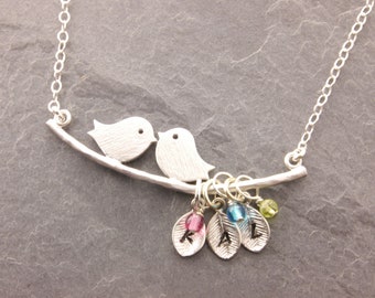 Mom Necklace with Kids Initials, 1-5 kids, birds on perch, personalized mother necklace, birds on branch, leaf necklace, mothers day, N1