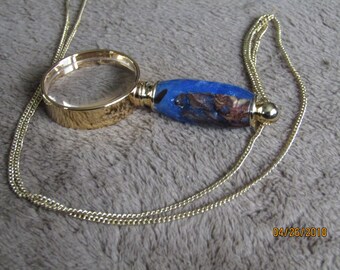 Mini necklace magnifing glass