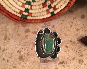 Vintage Navajo Turquoise and Sterling Silver Ring Size 4.5
