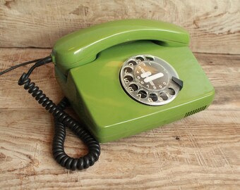 Vintage rotary phone / retro phone / circle dial rotary telephone / vintage landline phone / Old Dial Desk Phone