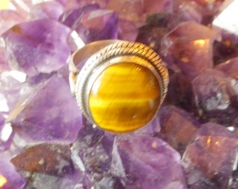 Tigers Eye and Sterling Silver Ring..... size 8