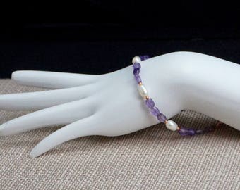 Amethyst and Freshwater Pearl Bracelet