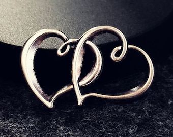 10pcs Antique Tibetan Silver Tone Double Intertwined Hearts Charms (#3010058)