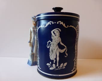 Jasperware Huntley and Palmer biscuit tin