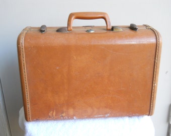Mid Century Train Case by Samsonite Overnight Bag Suitcase