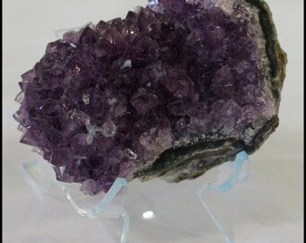 Amethyst Crystal Geode Chunk Metaphysical Chakra Crystal Reiki Stone Meditation Crystal Birthday Gifts Trendy Office Decor Gifts for Home