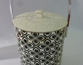 Mod Ice Bucket Black and White Op Art Design With Chrome Handle 1970's