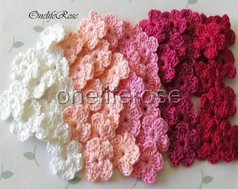 25 pcs Mini Crochet Flowers Pinky