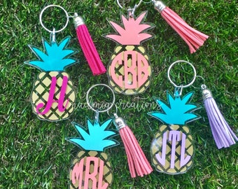 Monogram Pineapple Keychain {choose your own colors}