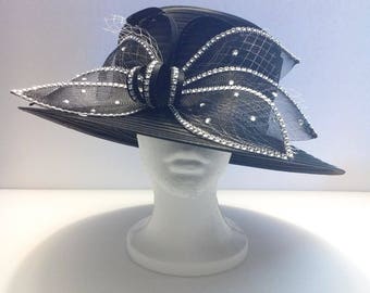 Large Braid Bow with Stone Trimming