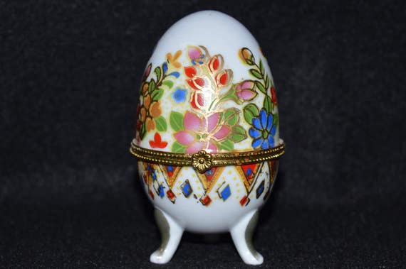 Vintage Egg Shaped Trinket Dish Hinged Porcelain Footed Egg