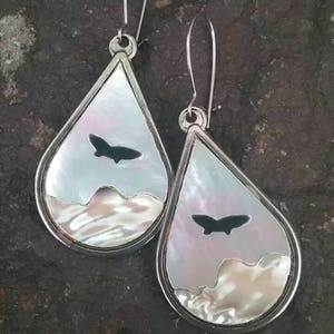 Vintage Silver Tear Drop Earrings, Mother of Pearl Earrings, Ocean Jewelry, Pierced Earrings, Earrings, Maracle Mohawk Centre Jewelry