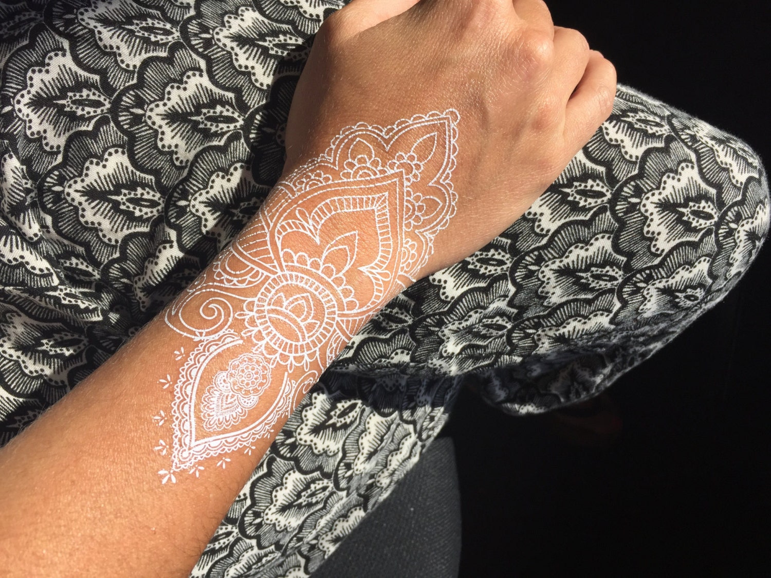 1 Blatt weiß HennaTattoos HennaTattoos weißer Spitze